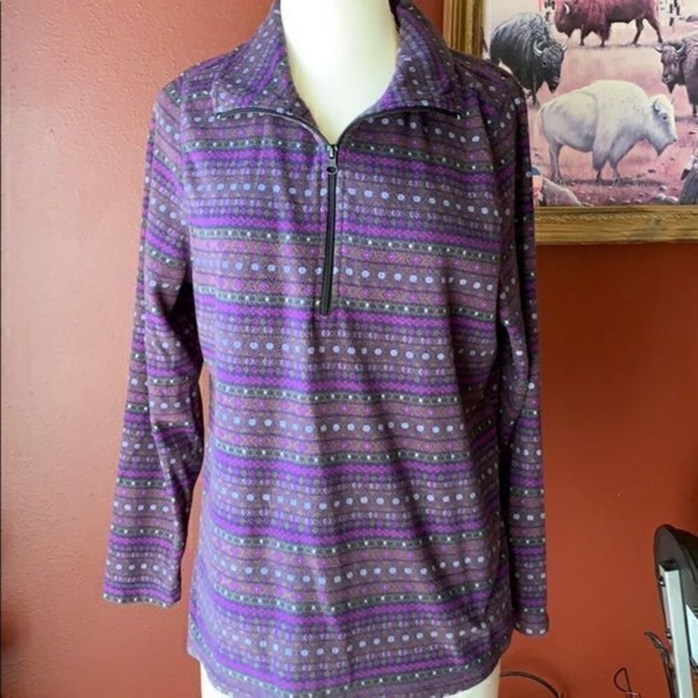 EXERTEK, multicolored pullover top front zipper Lg. Excellent condition